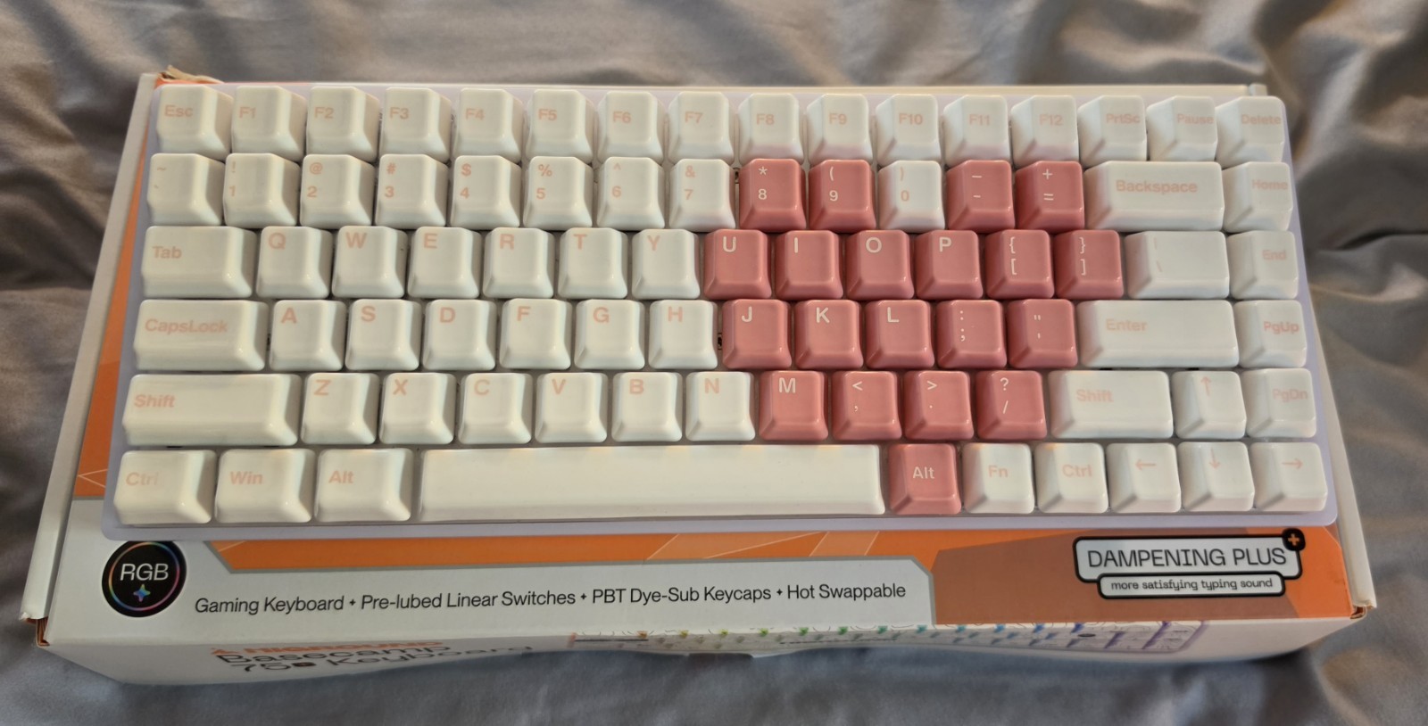 Higround Basecamp 75 Custom Keyboard Full Ceramic Heart Keycaps Pink/White