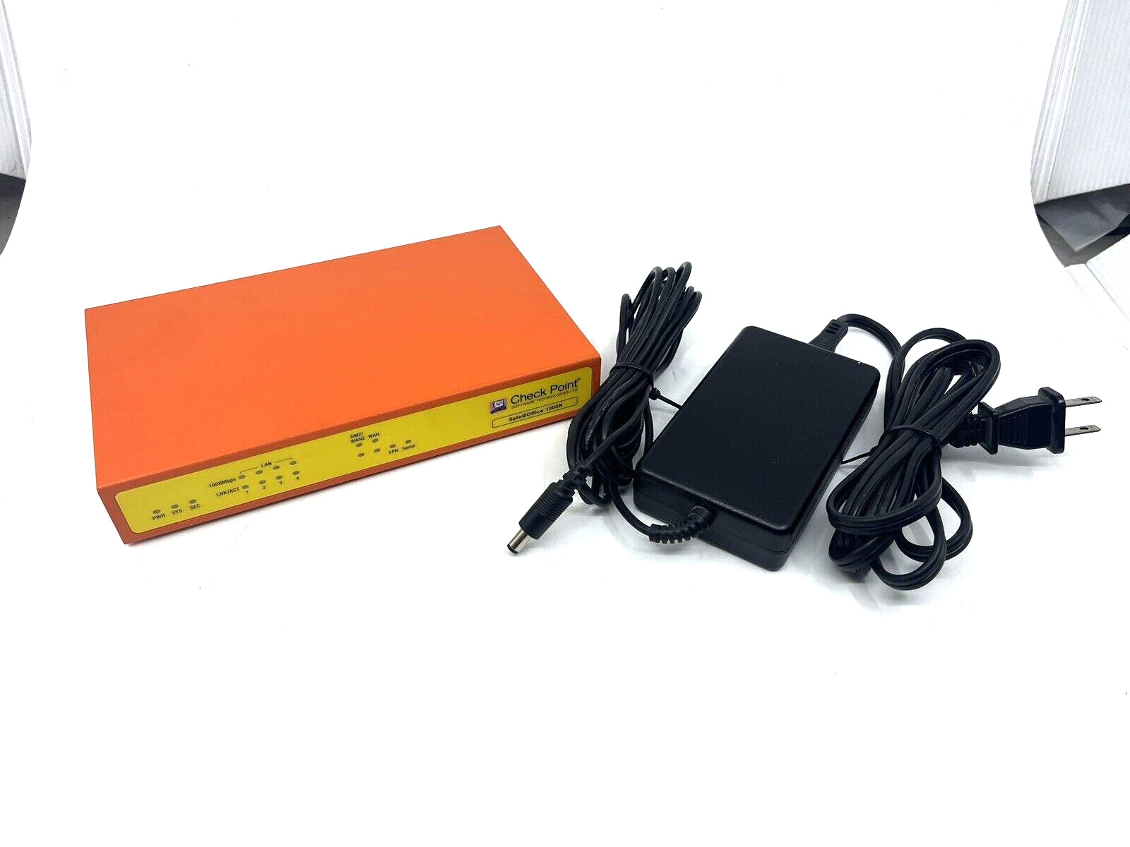 Check Point SafeOffice 1000N Internet Security Appliance N200 SBXN-200-3