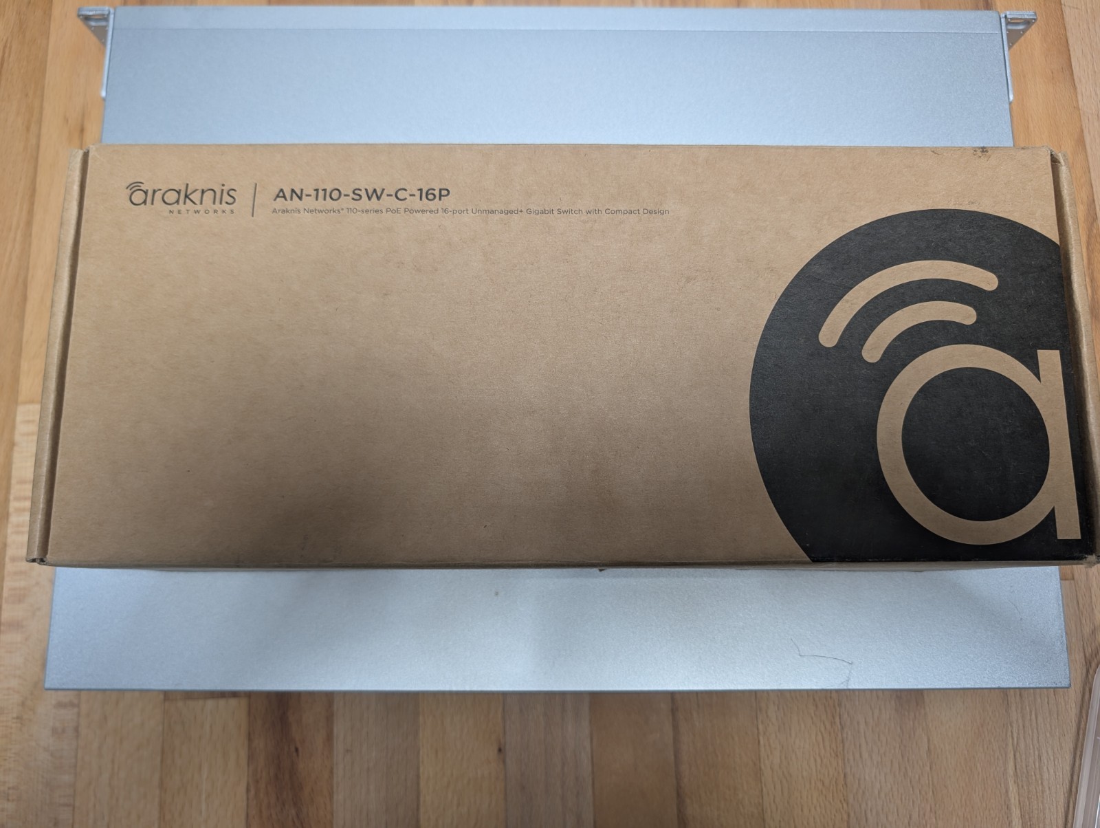 Araknis AN-110-SW-C-16P 16-Port Gigabit Compact Switch PoE+ Powered w/ Brackets