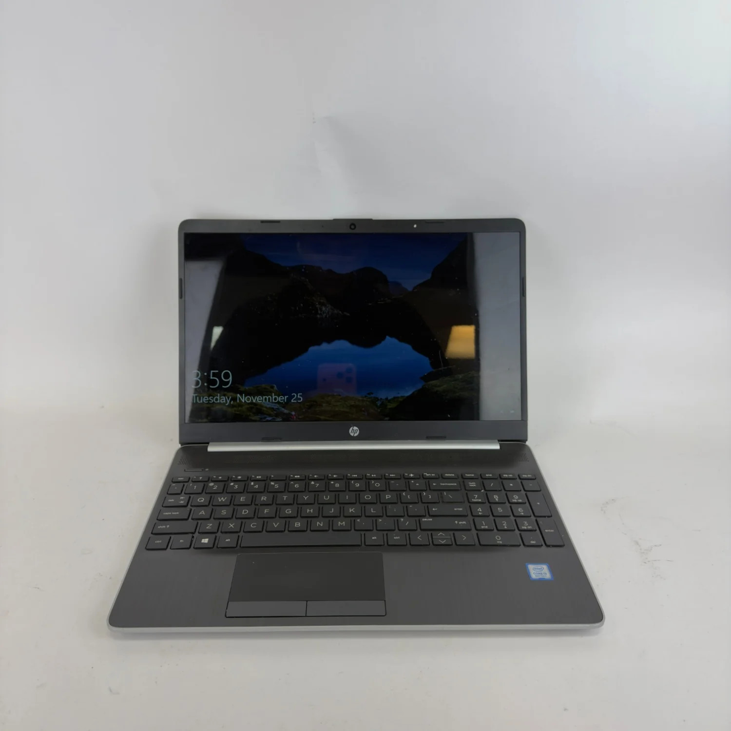 HP NoteBook 15-DW0037WM 15.6" i3-8145U 2.1GHz 8GB RAM 1TB HDD
