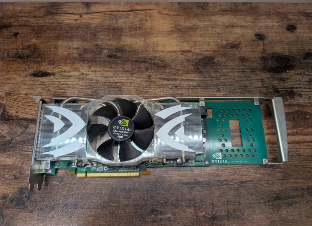 NVIDIA Quadro FX 4500 512MB GDDR3 PCIe x16 Graphics Card (HP OEM)