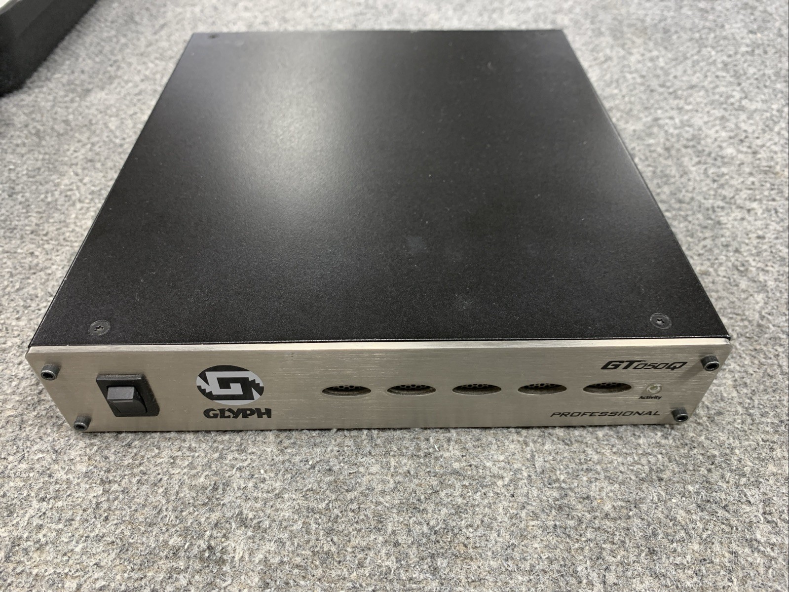 GLYPH TECHNOLOGIES GT050Q PROFESSIONAL EXTERNAL DRIVE 250GB