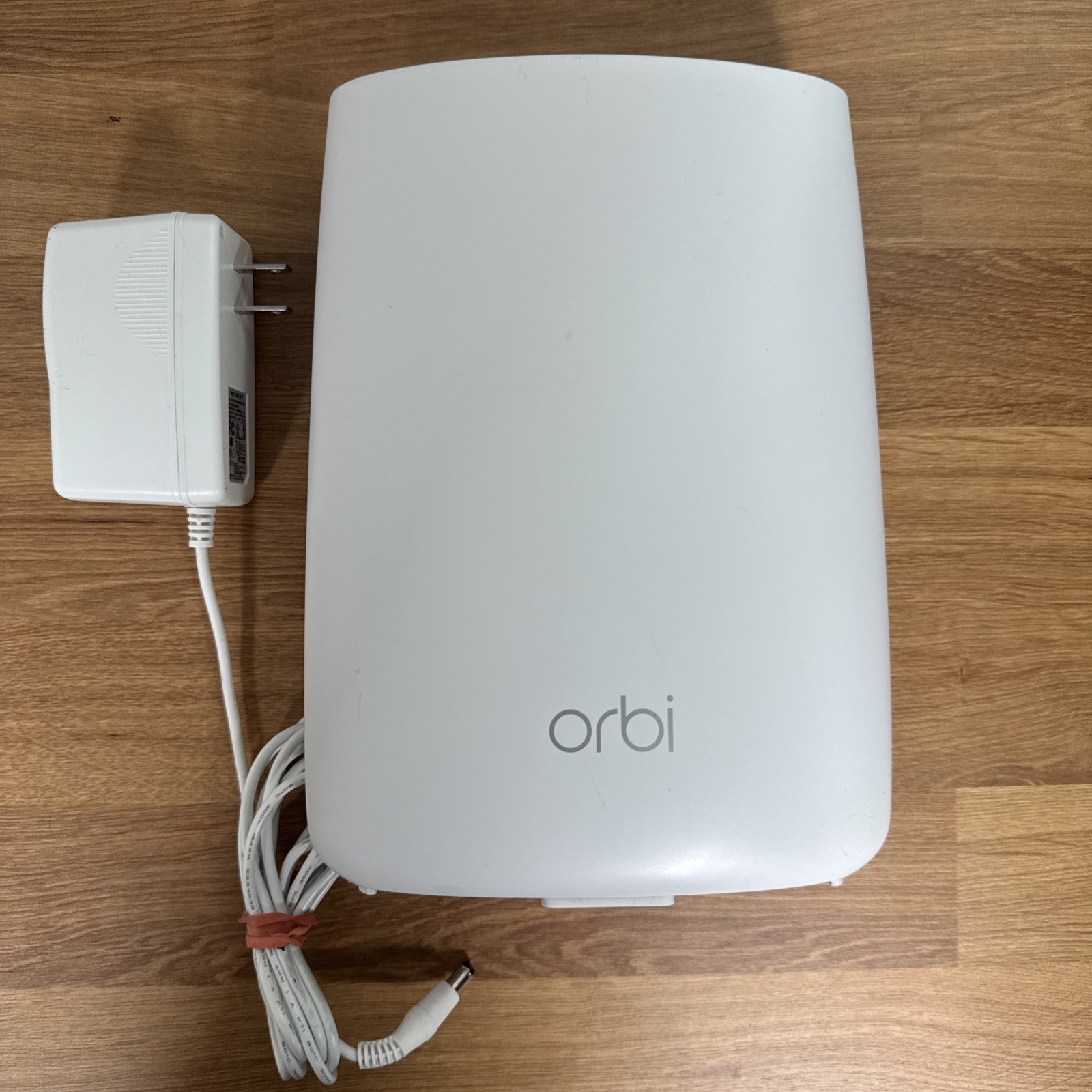 Orbi Netgear RBR50 Satellite Home Mesh WiFi Tri-band Router