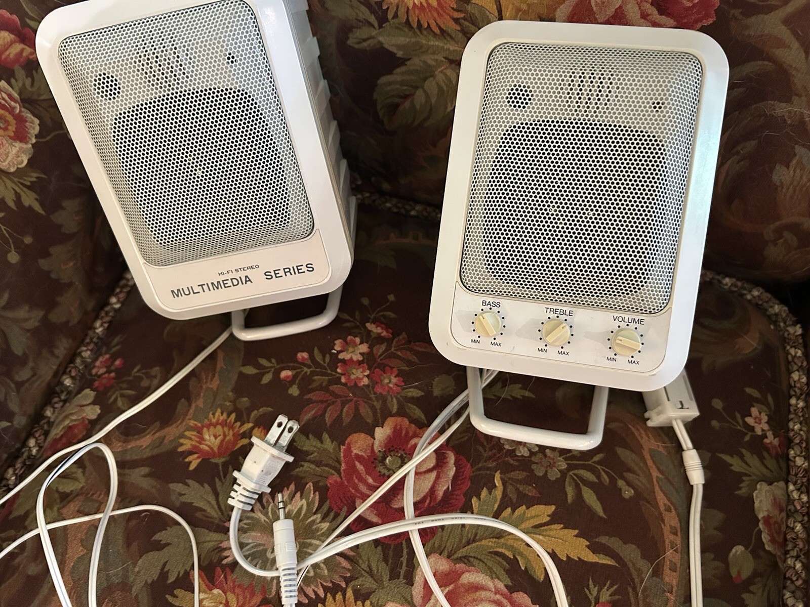 Vintage Juster Hi-Fi Stereo Multimedia Series PC Series Cream White - Untested