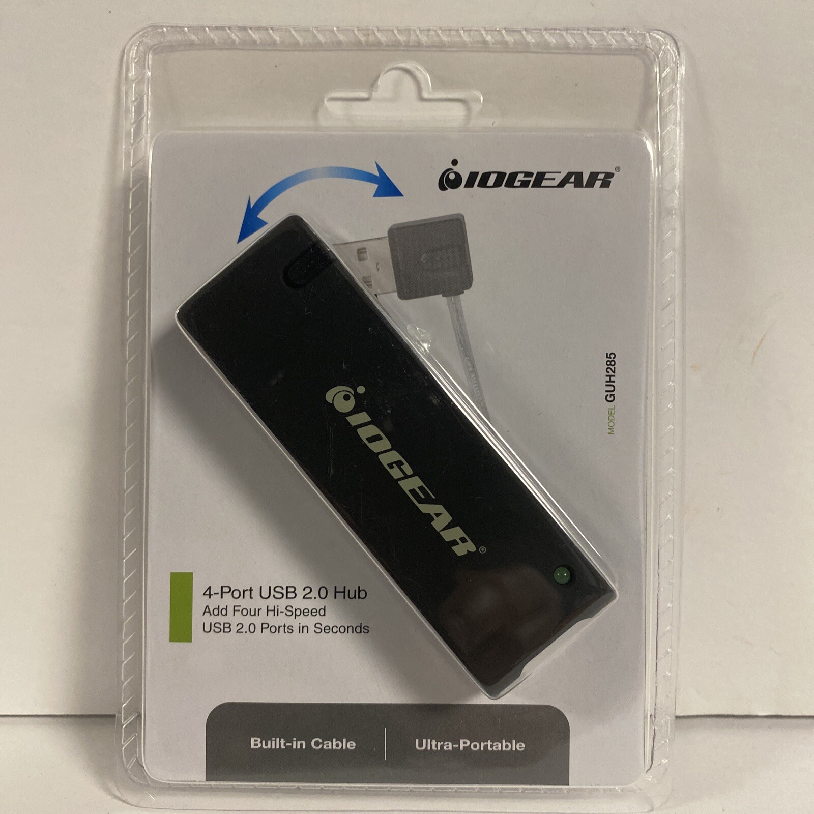 IOGEAR GUH285W6 Compact 4-Port USB 2.0 Travel Hub - Up to 480 Mbps Transfer