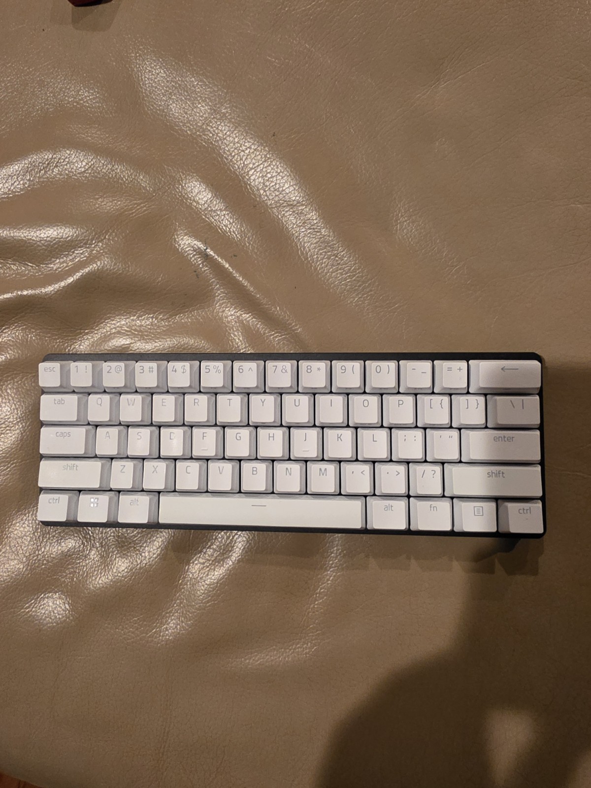 Razor Huntsman Mini White Black