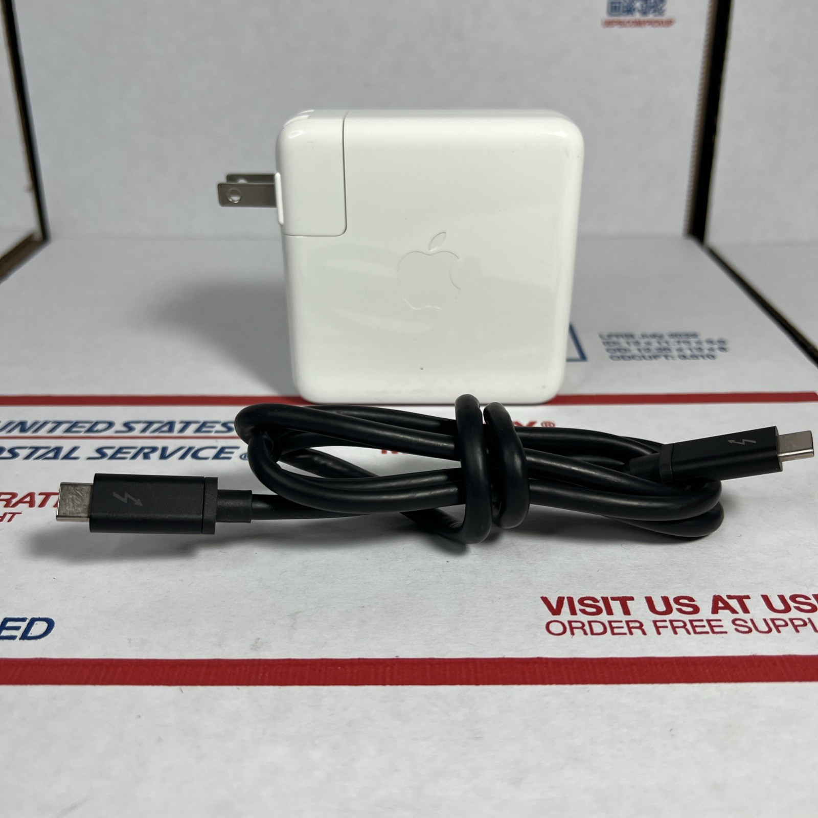 Genuine APPLE A1719 87W USB-C Power Adapter Charger + Cable -SAME DAY - WARRANTY