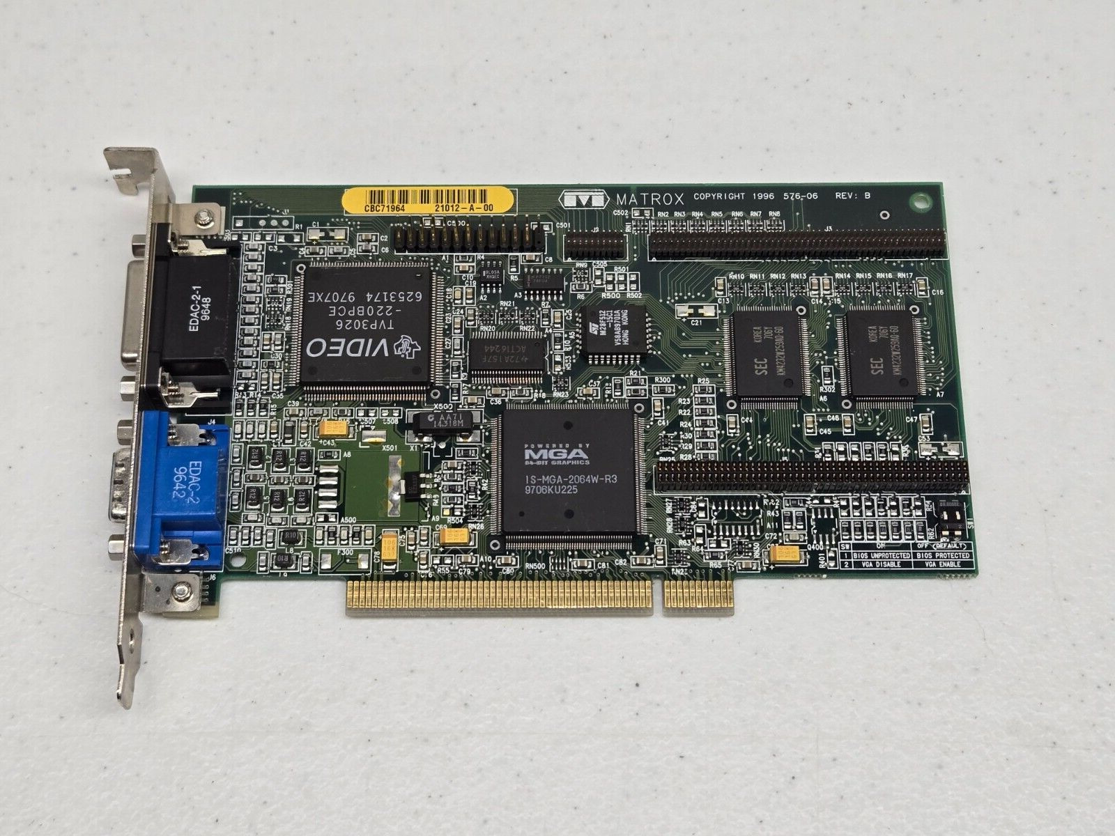Matrox Millennium 576-06 MGA-MIL/2N 2Mb Video Graphics Card GPU 1996