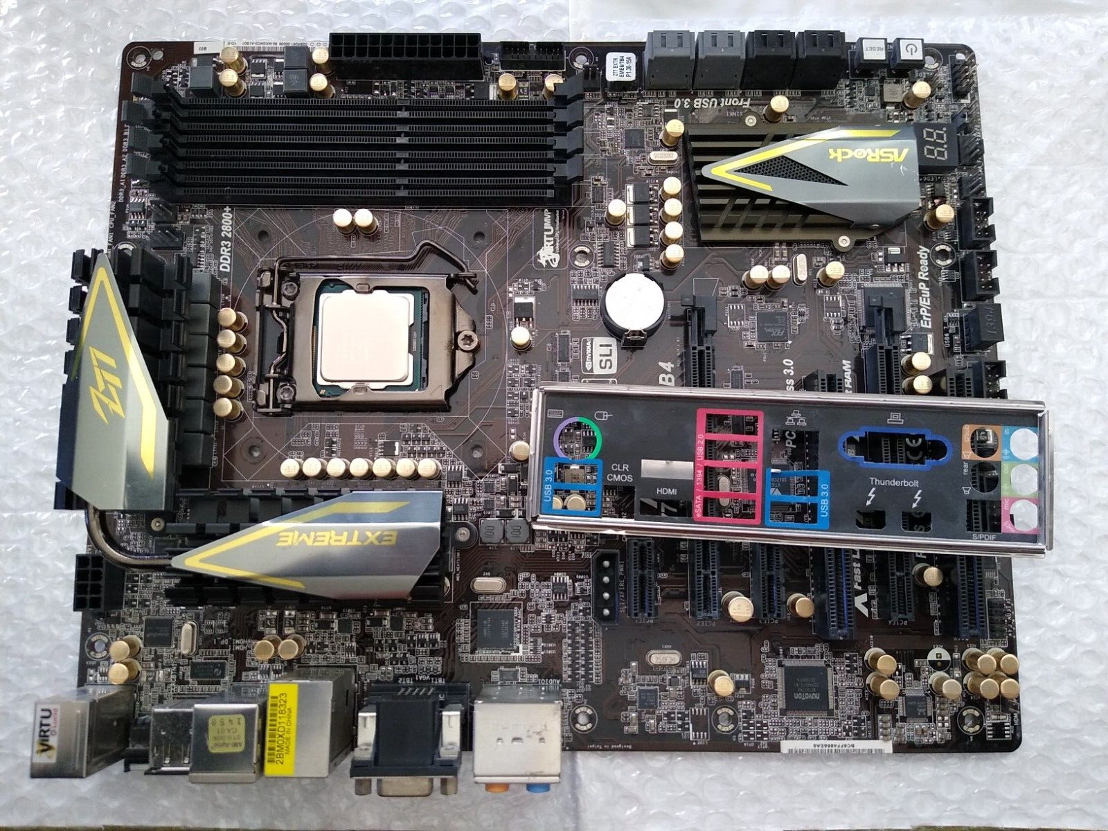 ASRock Z77 Extreme6/TB4 Motherboard With i5-3570K CPU W/ I/O shield