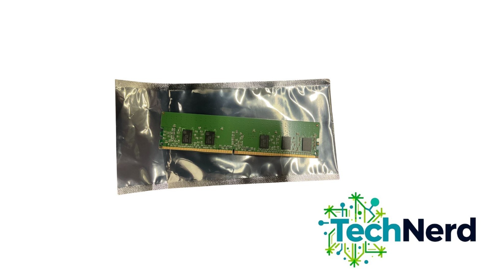 MEM-C8200-8GB Cisco Catalyst 8200 Series Memory, 8GB DRAM 15-107068-01