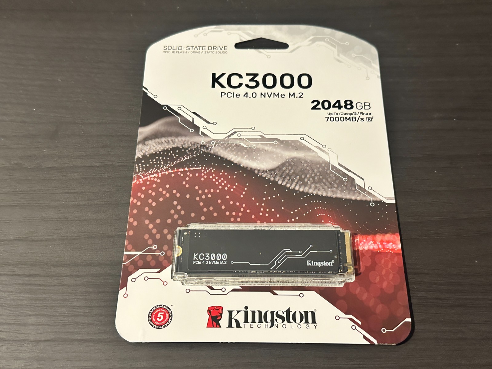 New Kingston KC3000 2TB PCIe 4.0 NVMe M.2 2280 Internal SSD SKC3000D/2048G