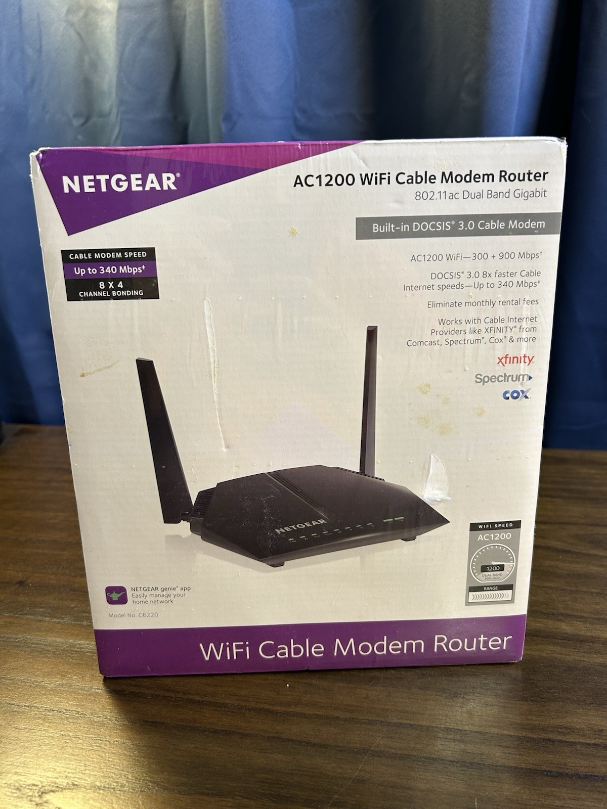 NETGEAR AC1200 WiFi Cable Modem Router Model C6220 802.11ac Dual Band Gigabit