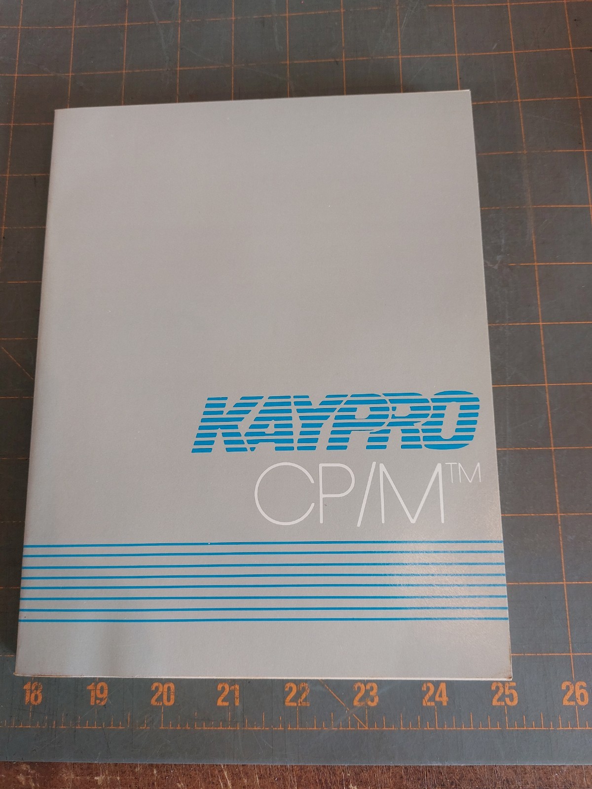 KAYPRO CP/M Vintage computer book Manual Guide