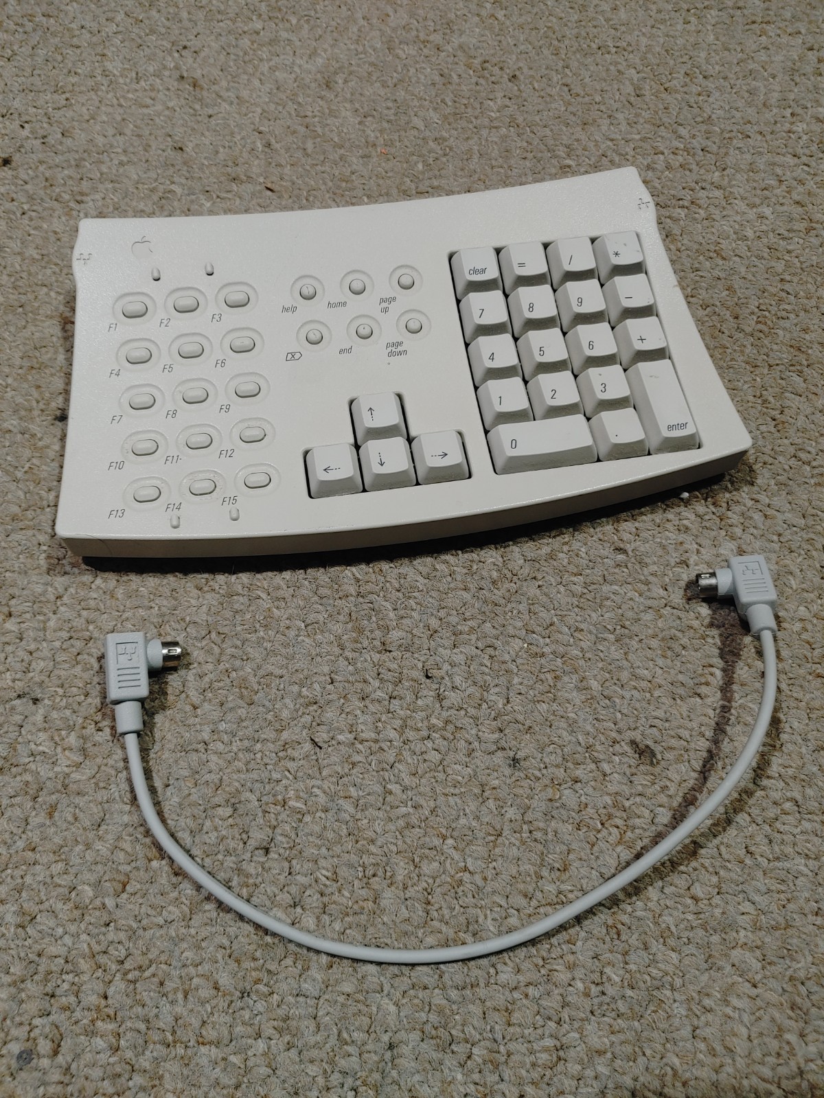 Apple Keyboard Numeric Keypad M1242  W/ Cable - Macintosh ADB