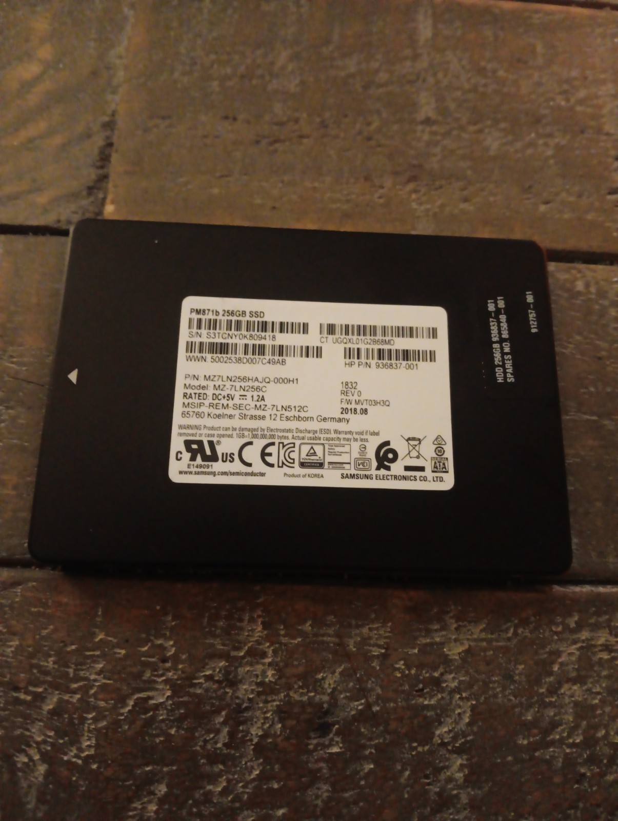 HP Samsung PM871b 2.5 SATA SSD 256GB Solid state drive
