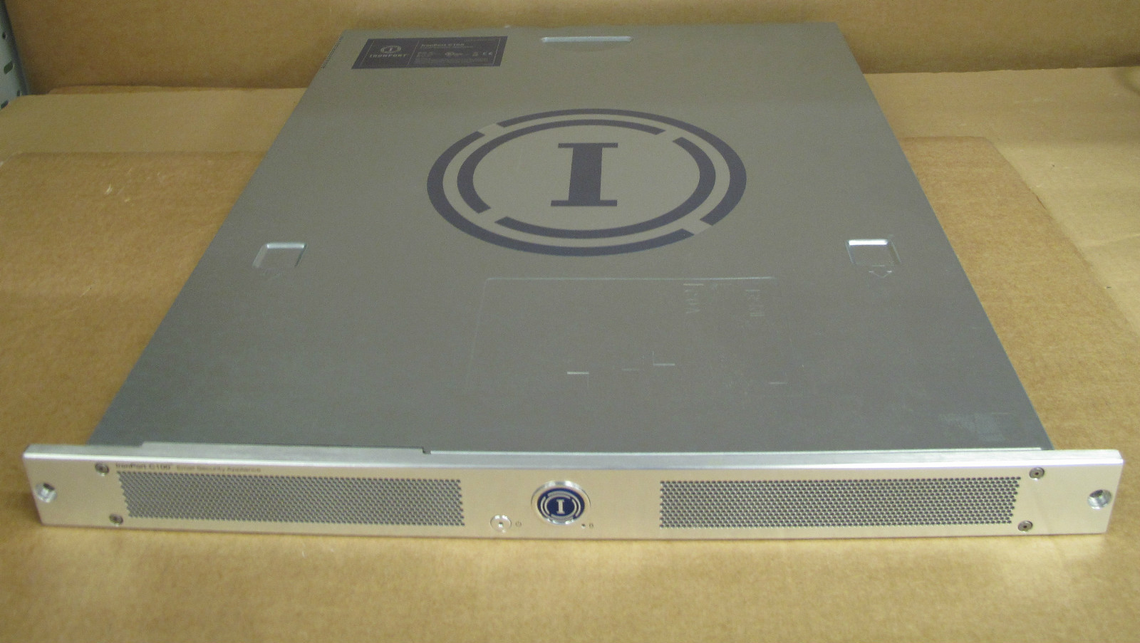 Cisco IronPort C100 Email Security Appliance - Spam, Virus And Attack Protection