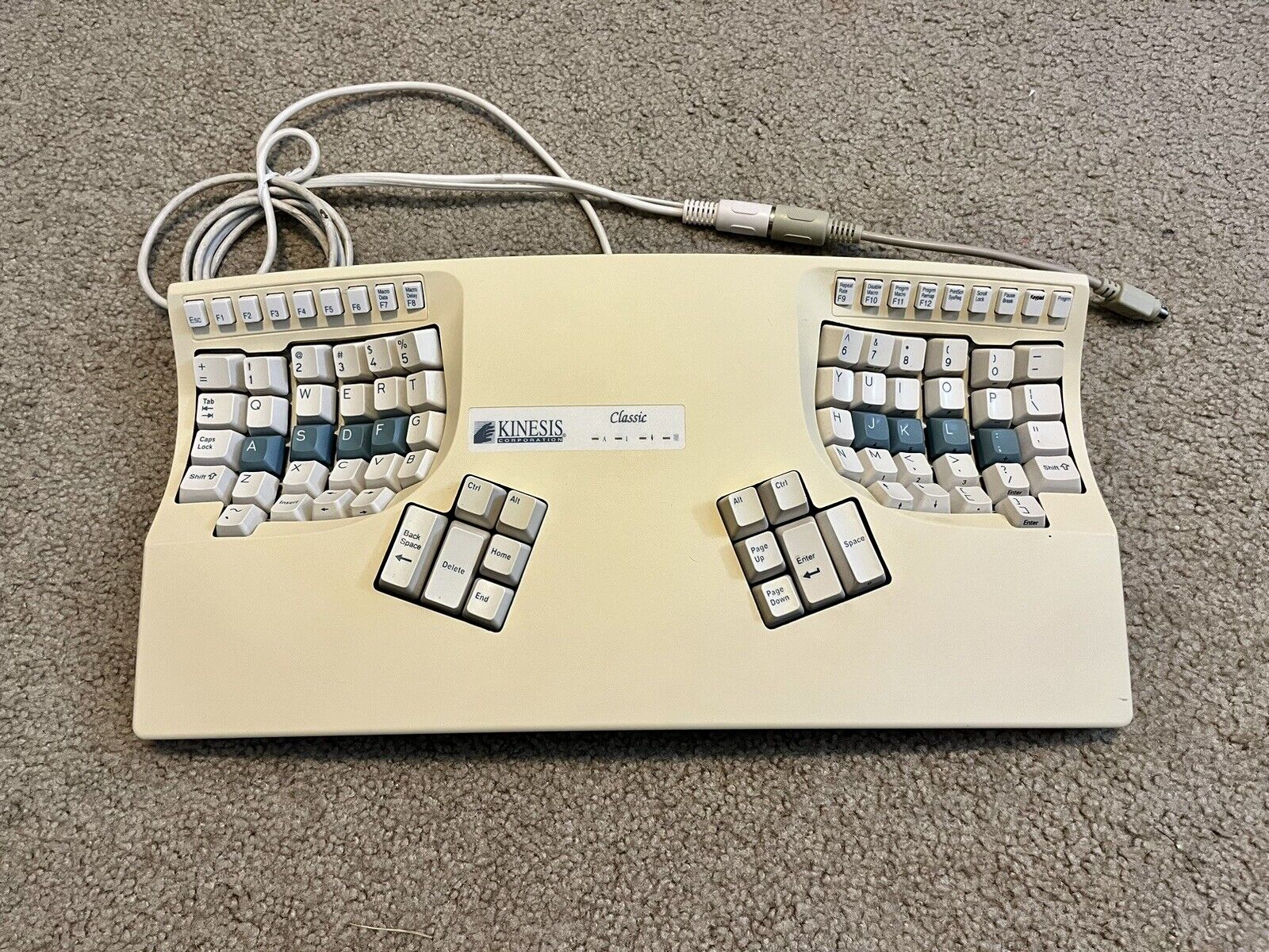 Kinesis Classic Keyboard Ergonomic KB133PC Tested 90’s