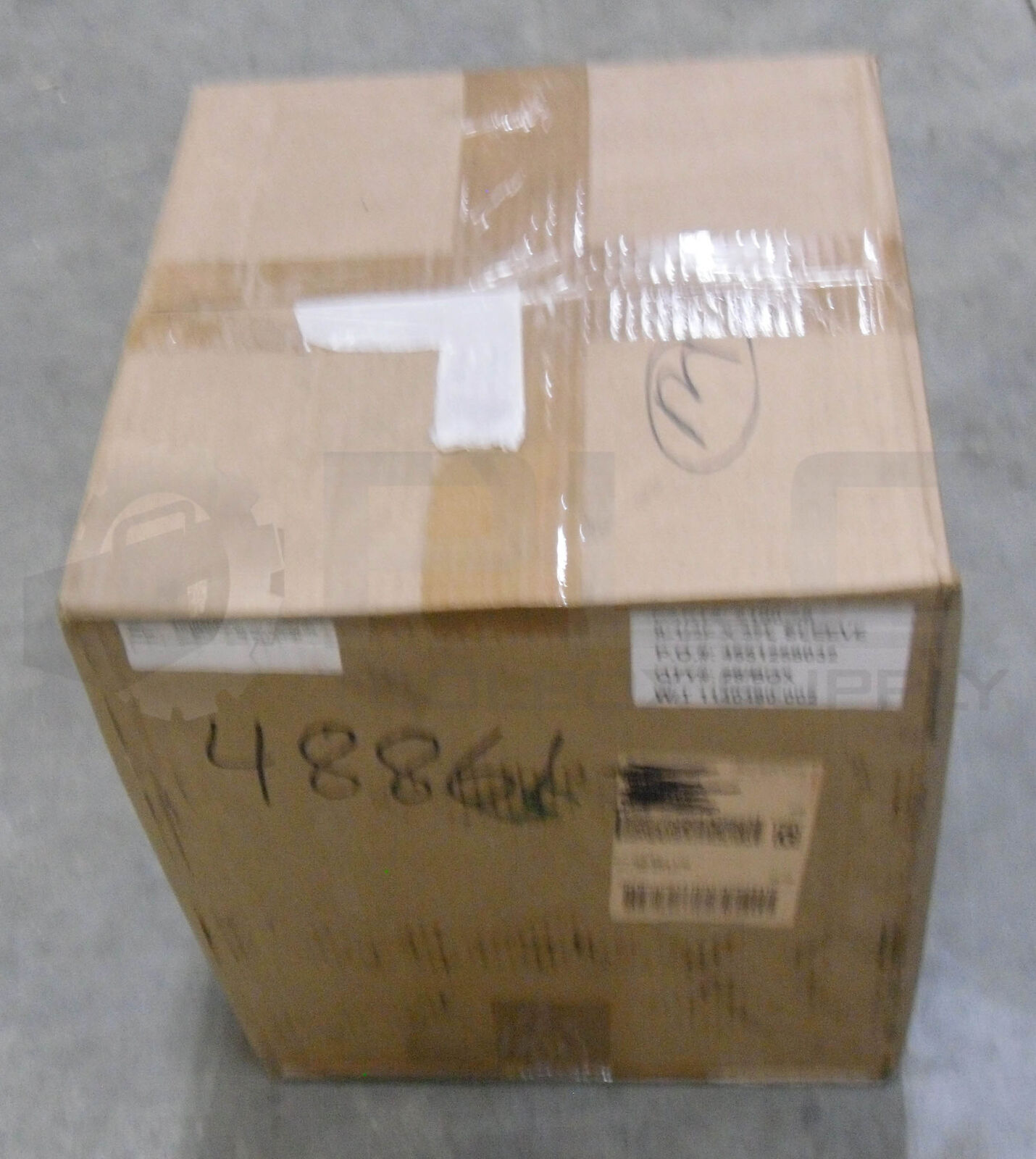 SEALED NEW BOX OF 46 2100-28 SLEEVES 8-1/2FX37L