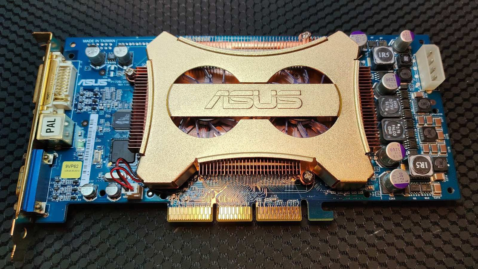 ASUS Graphics Card NVIDIA Geforce FX 5950 Ultra 256MB DDR (256bit) AGP. RARE