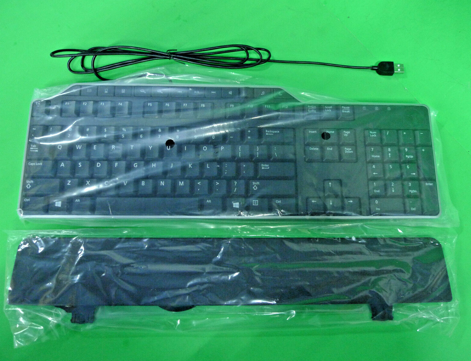 NEW Genuine Dell  KB522-BK-US Business Multimedia Black Keyboard 2FVXN