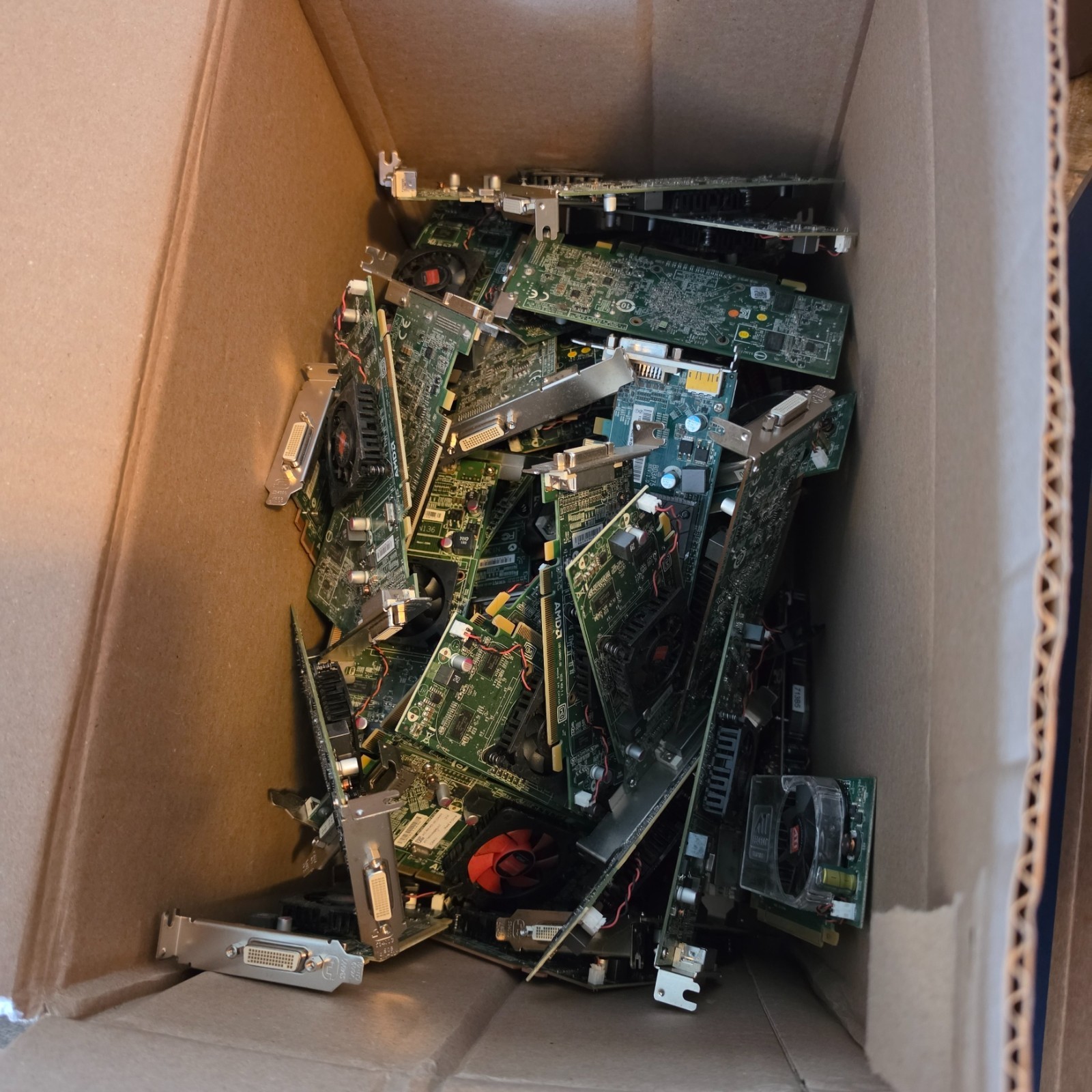 15 LB Bulk Lot ATI AMD NVIDIA Graphics Cards Radeon Quadro PCIe Untested Parts