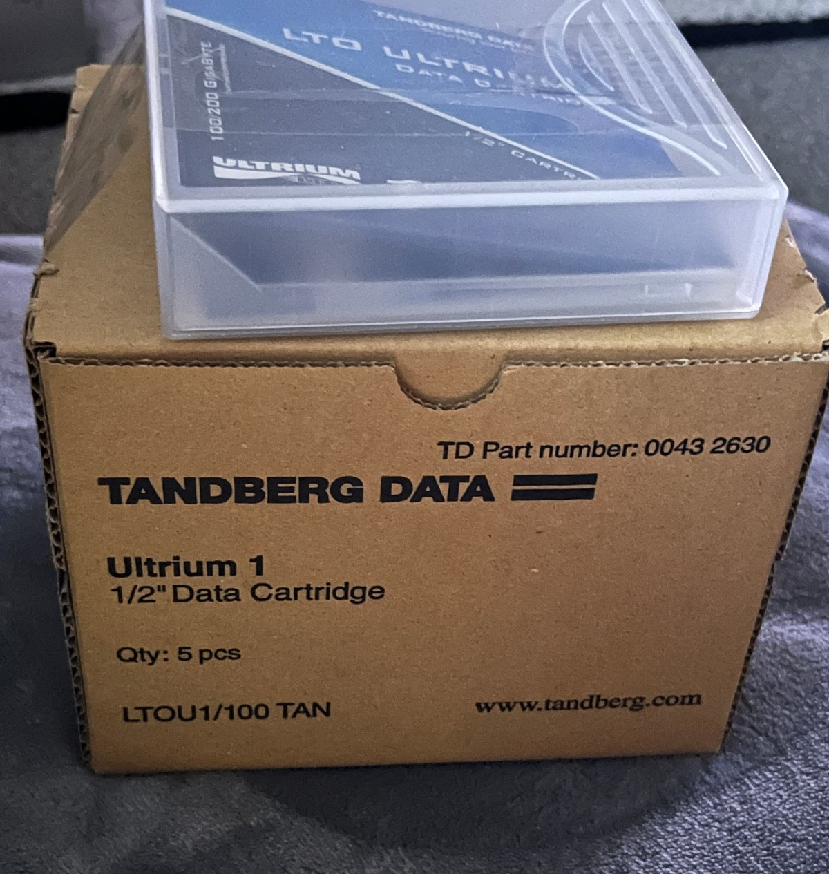 Tandberg Ultrium 1, 1/2" Data Cartridge 5 Empty Storage Cases NEW NIB LTOU1/100