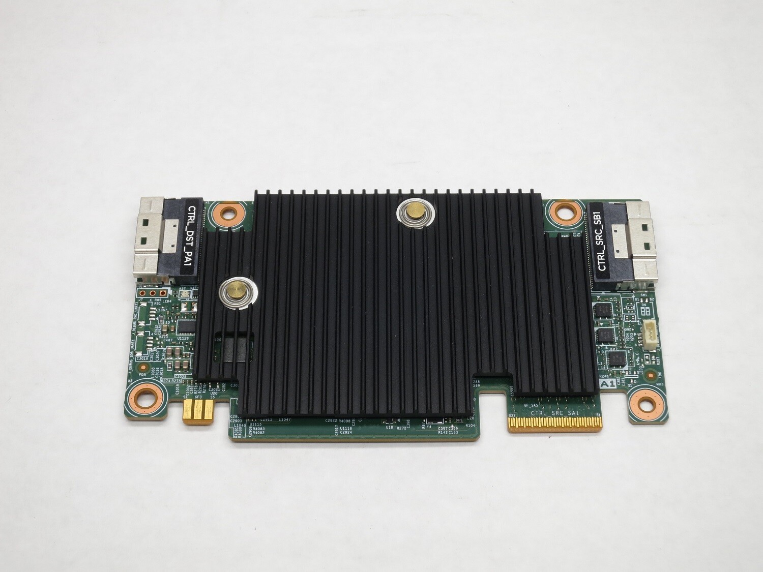 T761Y DELL HBA355i SAS 12Gbps SATA 6Gbps 16-PORT 2x8 INTERNAL PCIE G4 FRONT HBA