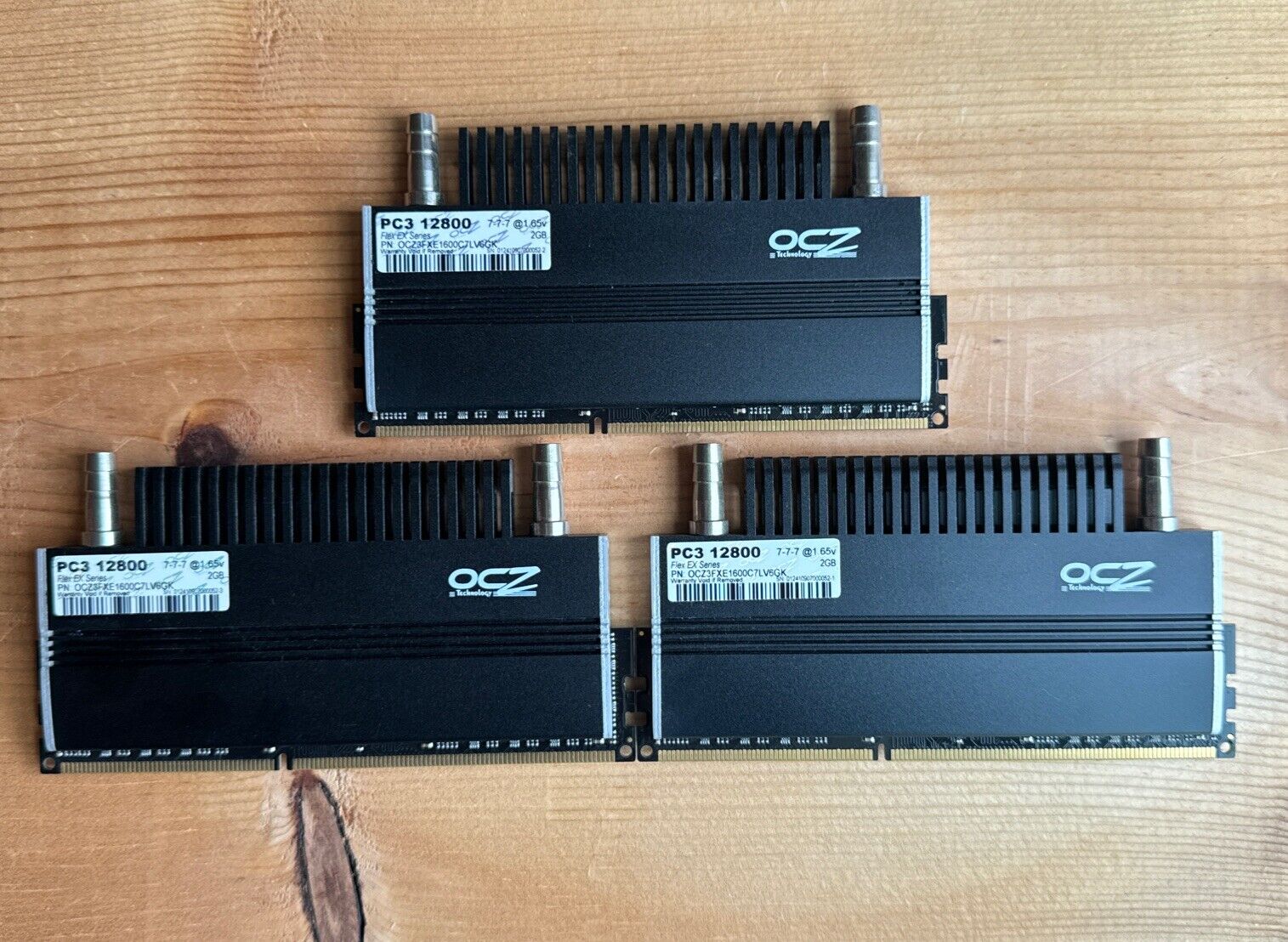 OCZ Flex EX Series 6GB (3 x 2GB) DDR3 1600 (PC3 12800) Triple Channel Kit