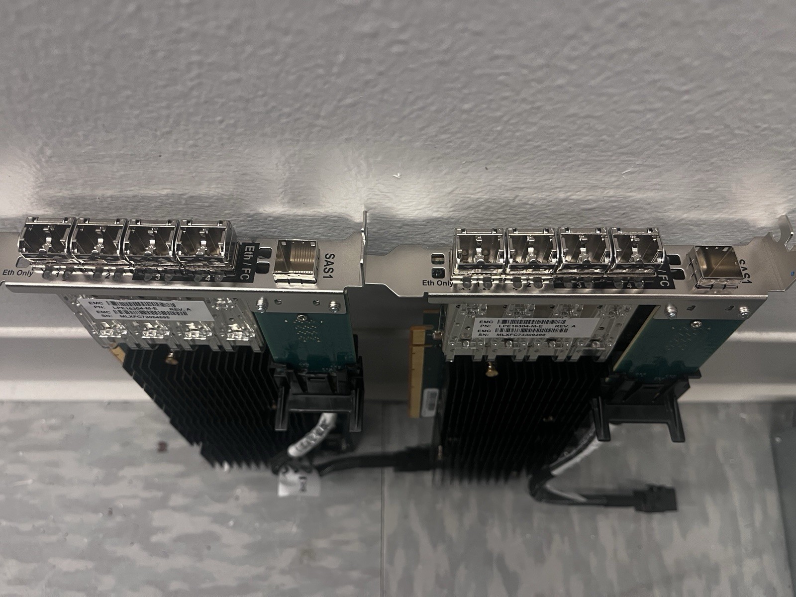 Emulex Quad Port Fiber Channel Card with 4 x SFP Modules EMC PN: LPE16304-M-E