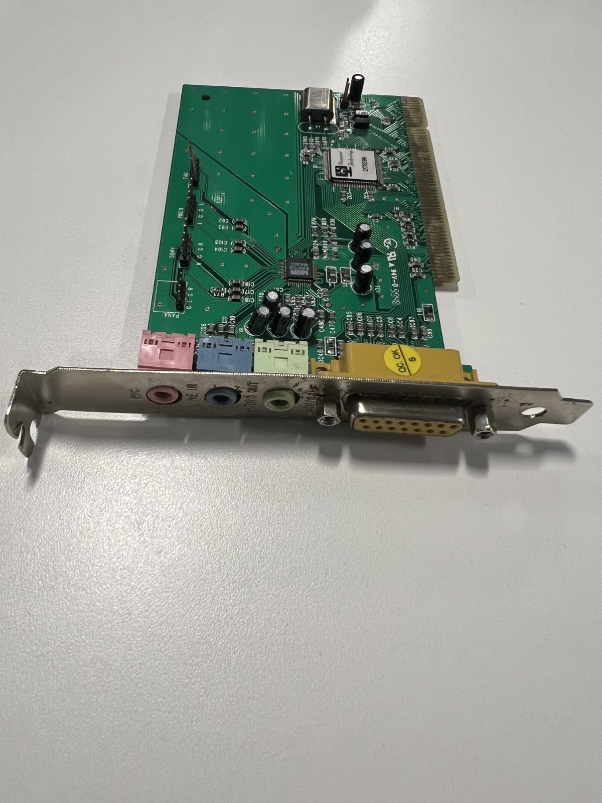 Diamond Multimedia SC3000 PCI 5.1 Channel Internal Sound Card