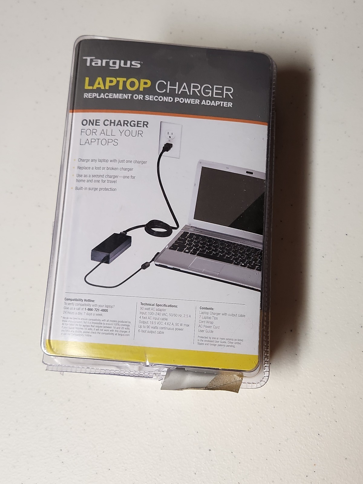 Targus APA31US Universal 90W Laptop Charger Power Adapter with Multi-Tips