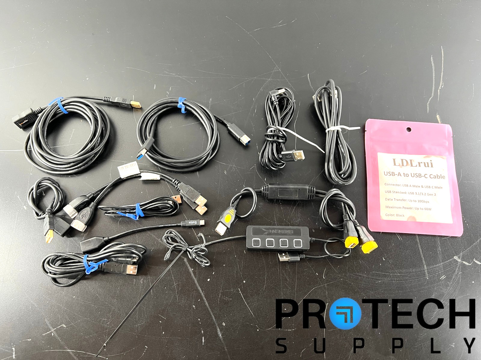 Lot of Misc)USB Cables