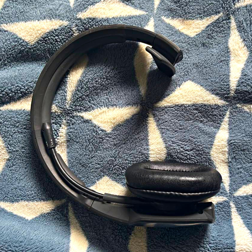 BlueParrott B450-XT Bluetooth Single Over-Ear Noise Cancel Black