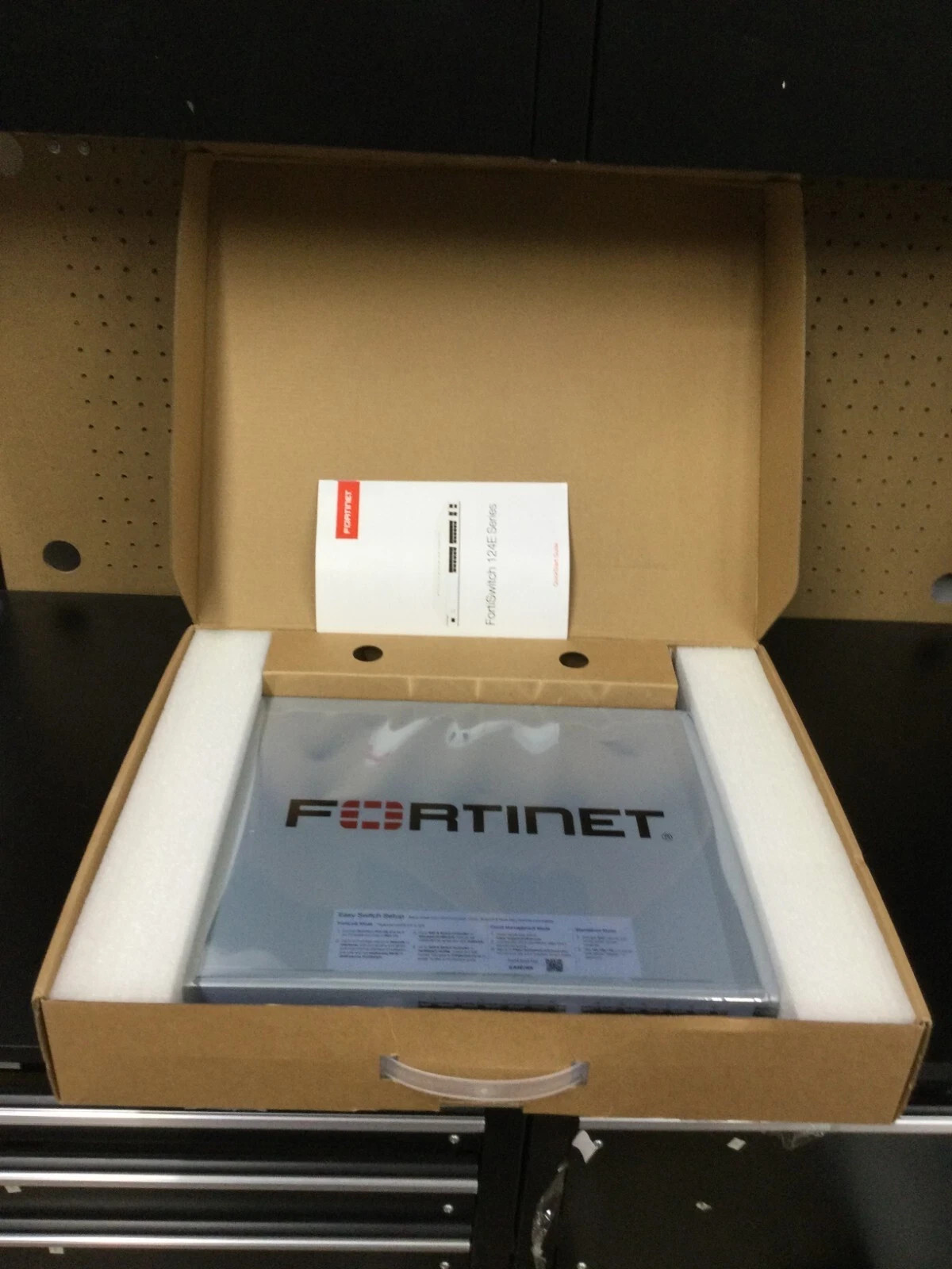 NEW Fortinet FortiSwitch 124E-F-POE Gigabit Ethernet Switch – 24-Port PoE+