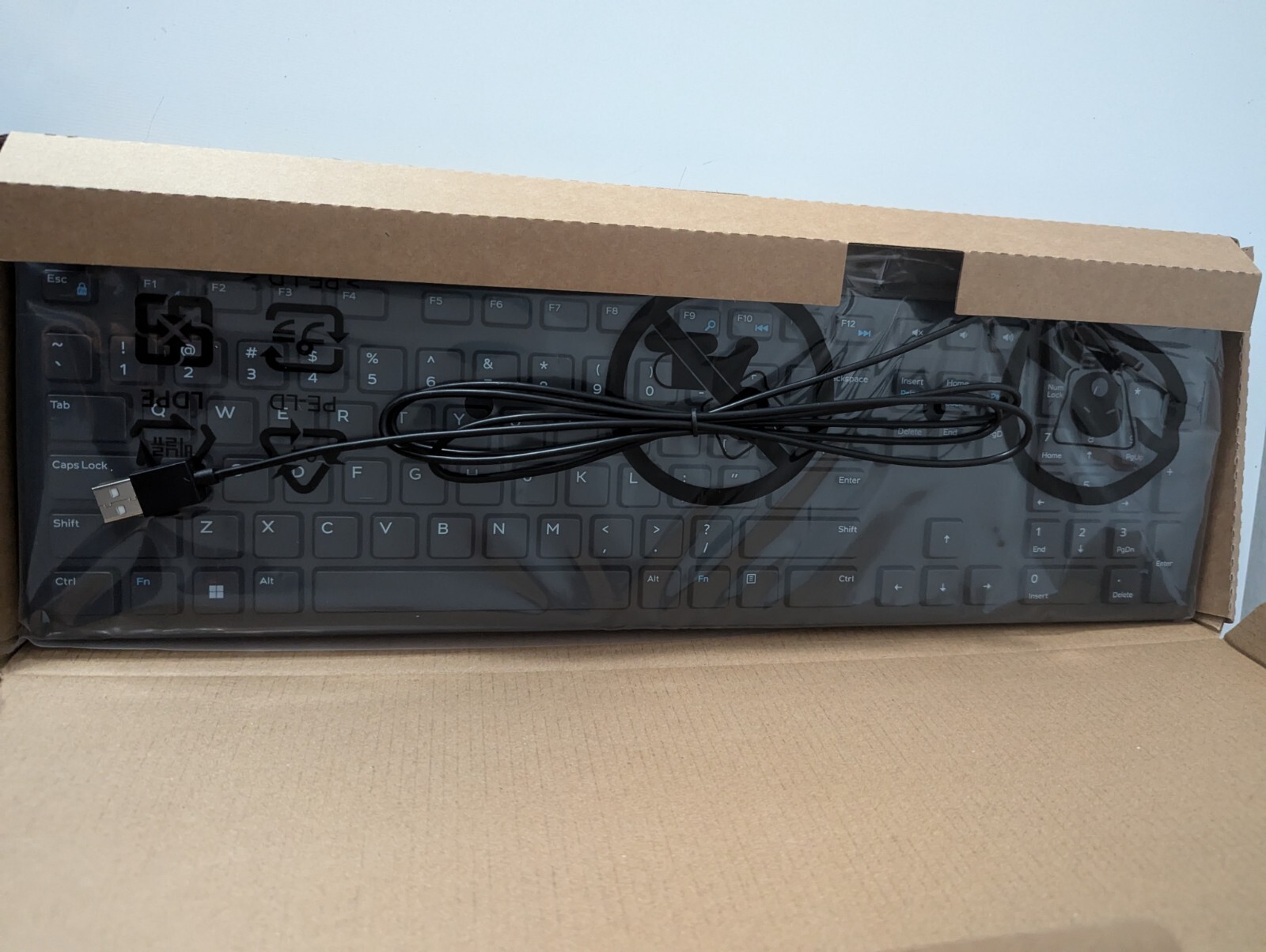New Dell KB216 Slim Multimedia USB Keyboard Black KB216-BK-US 0G4D2W RKR0N 6WMN0