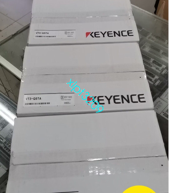 ONE NEW KEYENCE Touch Screen VT3-Q5TA FedEx or DHL