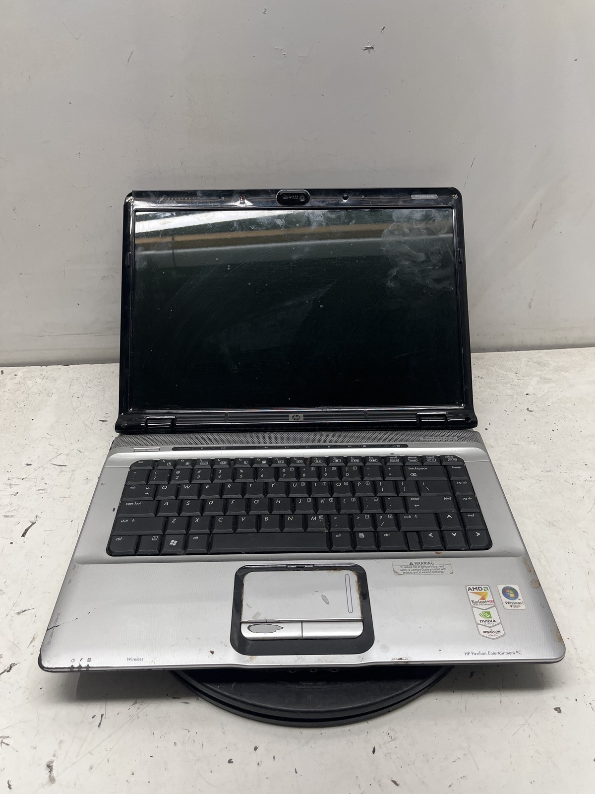 HP Pavilion dv6500 DV6627OM AMD Turion 64 X2 1.9GHz 512MB NO HDD