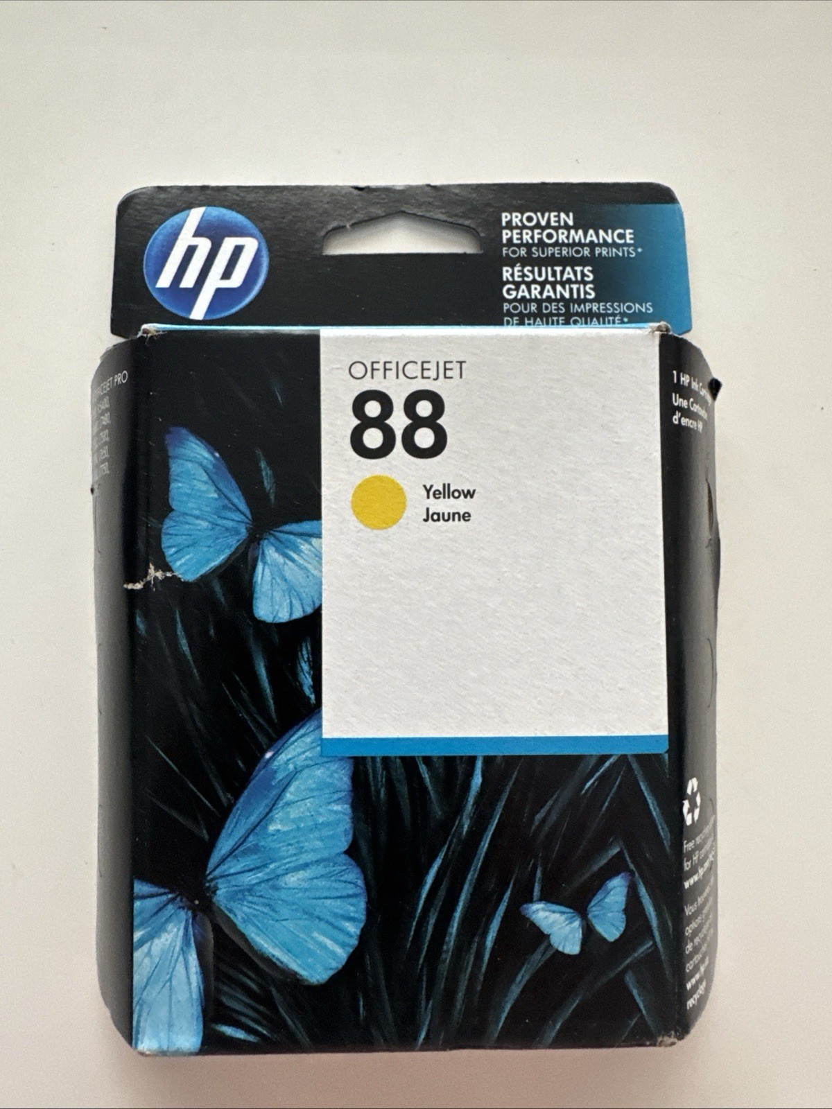 HP 88 Ink-Cartridge Yellow Exp Jun 2017, New Sealed - 