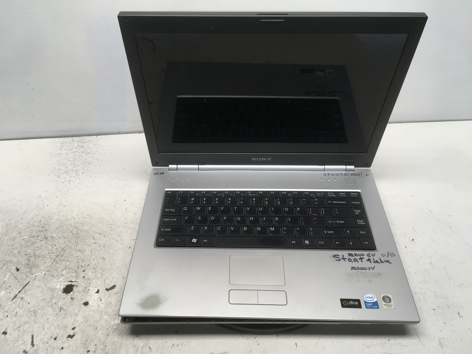 Sony Vaio VGN-N365E Intel Core Duo Processor T2450 2GHz 2 GB NO HDD No Batt