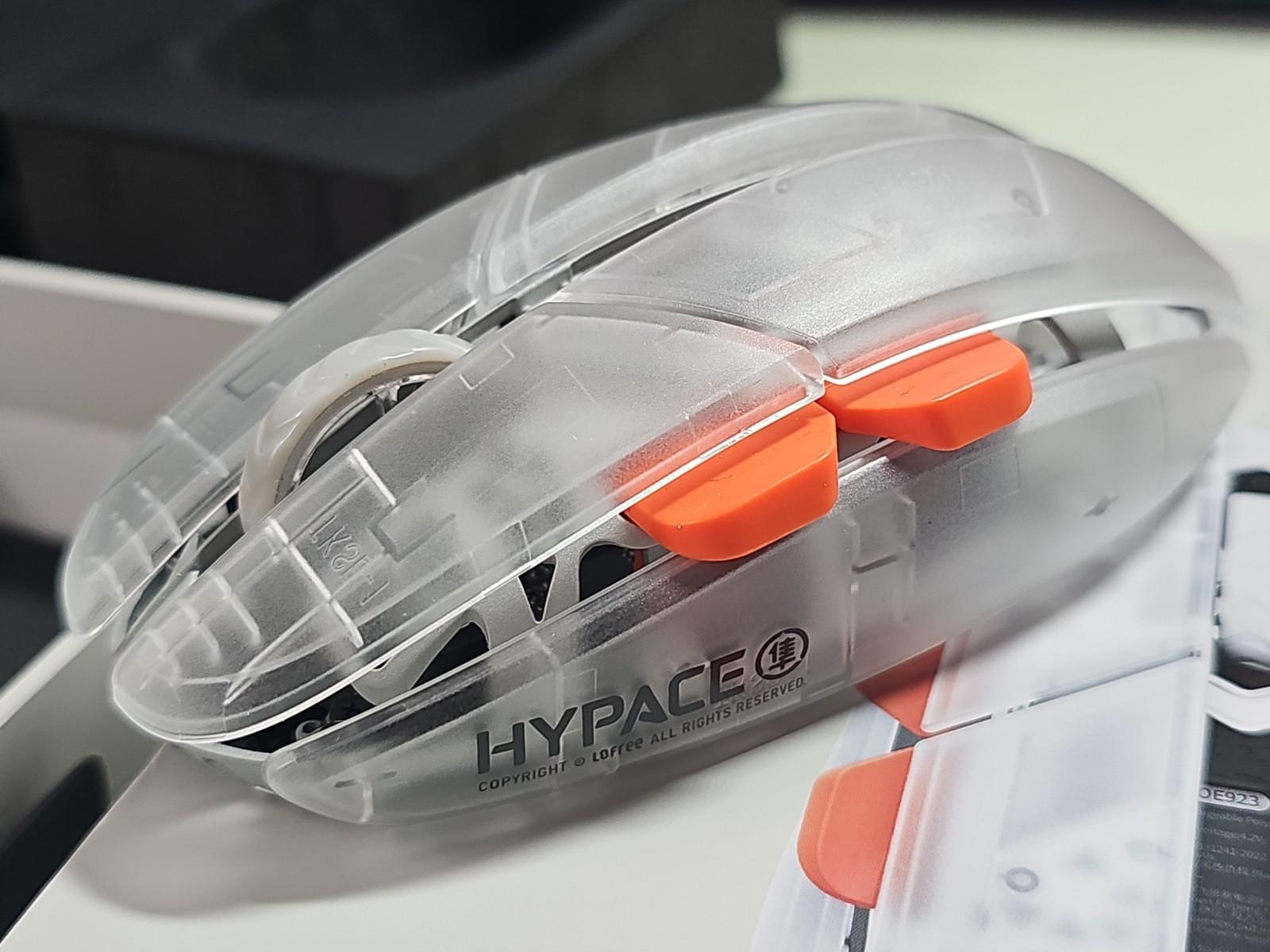 LOFREE Hypace Ghost | Ultra-Lightweight 8k Wireless Gaming Mouse OE923