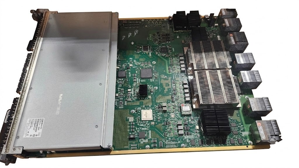 Cisco DS-X9648-1536K9, Enterprise Storage Expansion 01FT643 32G 48-Port Module