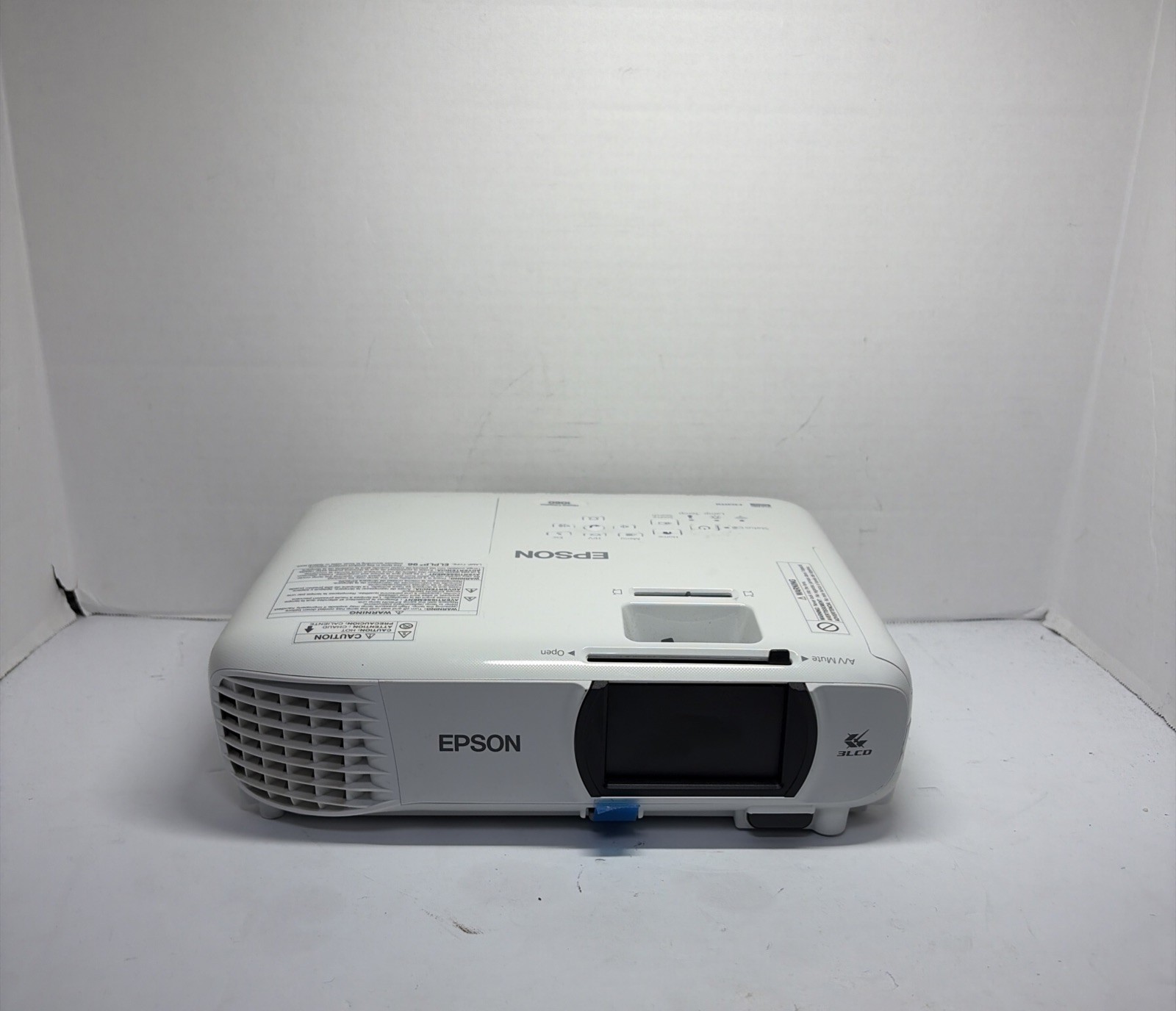 Epson PowerLite X39 (H855A) LCD Projector - HDMI/3LCD -  4805 Lamp Hours