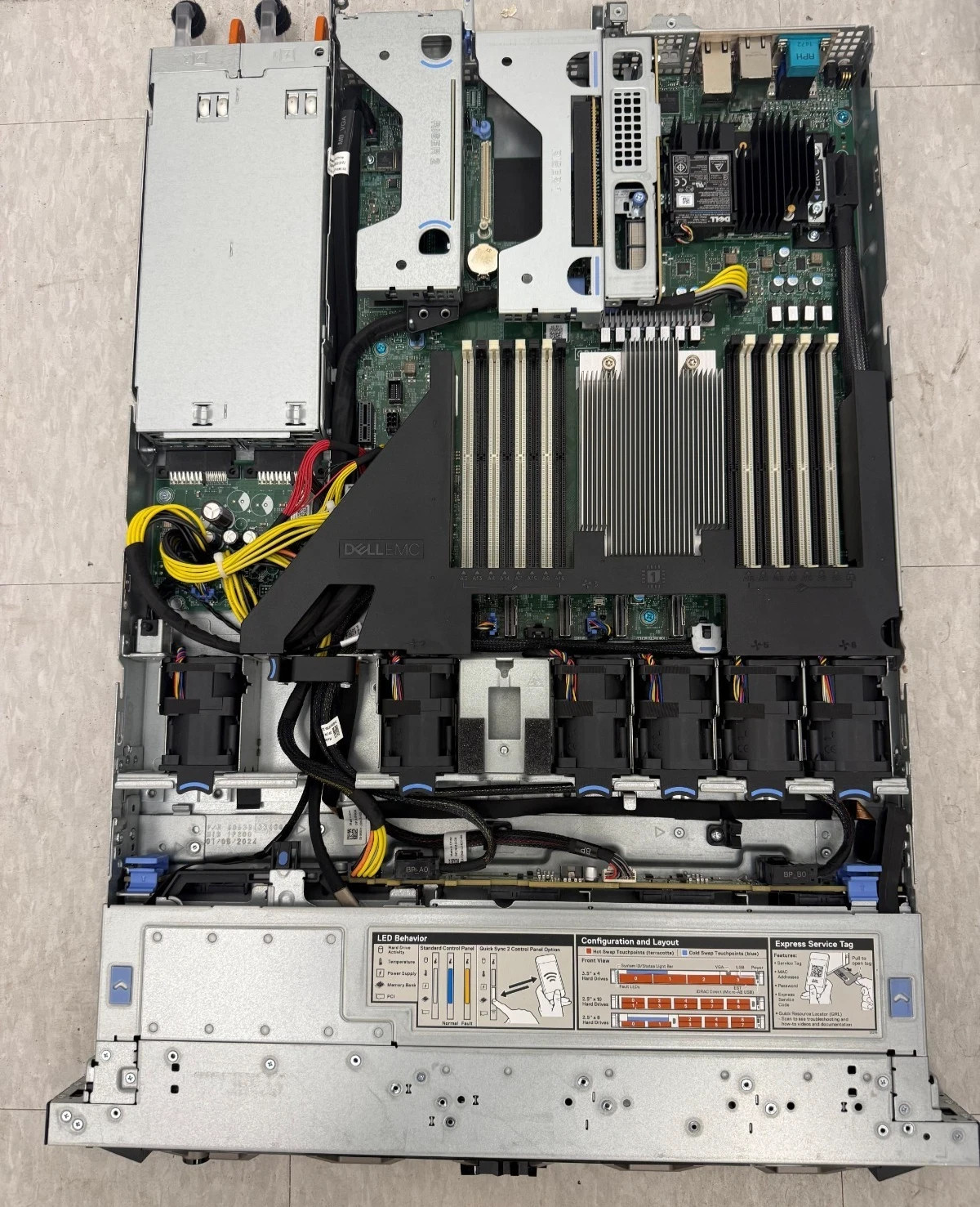 DELL PowerEdge R6515 | AMD EPYC 7702 | 32GB | 2X500W PSU | H730P | 4x 1.92TB SSD