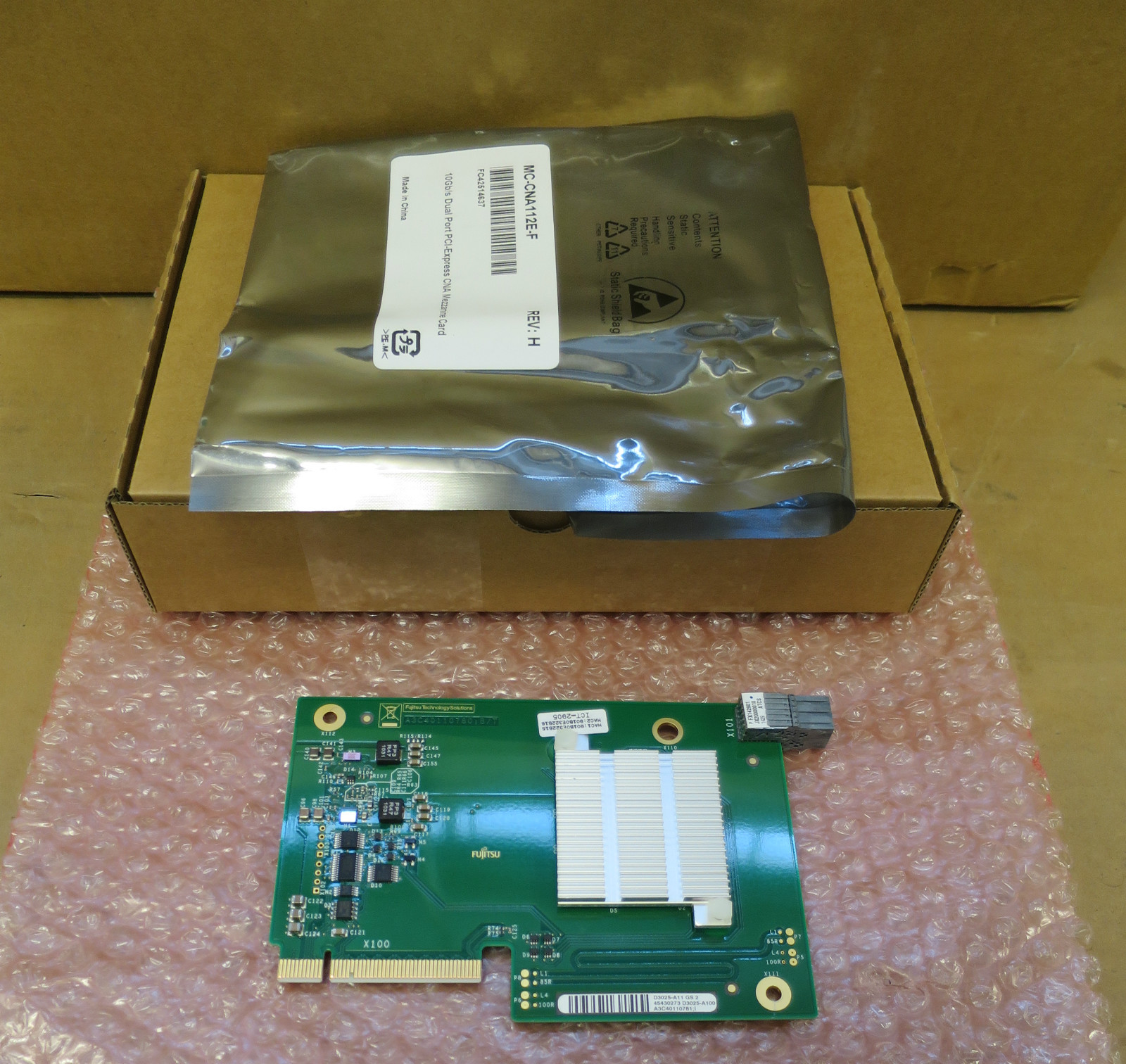 Fujitsu PY Eth Mezz Card 10Gb 2 Port V2 S26361-F3997-L1 D3025-A11 A3C40110781
