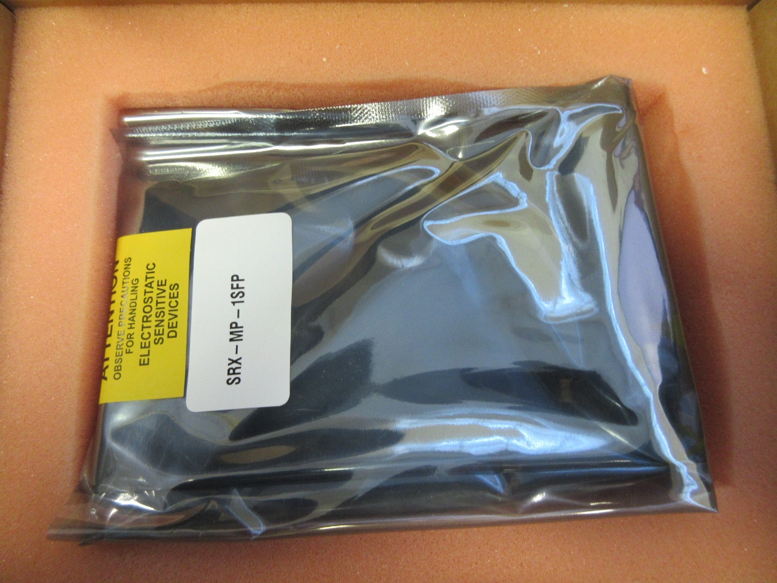 Juniper SRX-MP-1SFP-GE 1-Port Gig Eth Mini PIM - SEALED