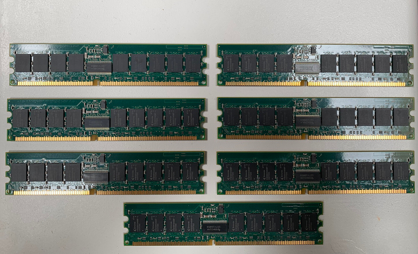 Qty 7 Samsung Sun Oracle 1GB Server Memory