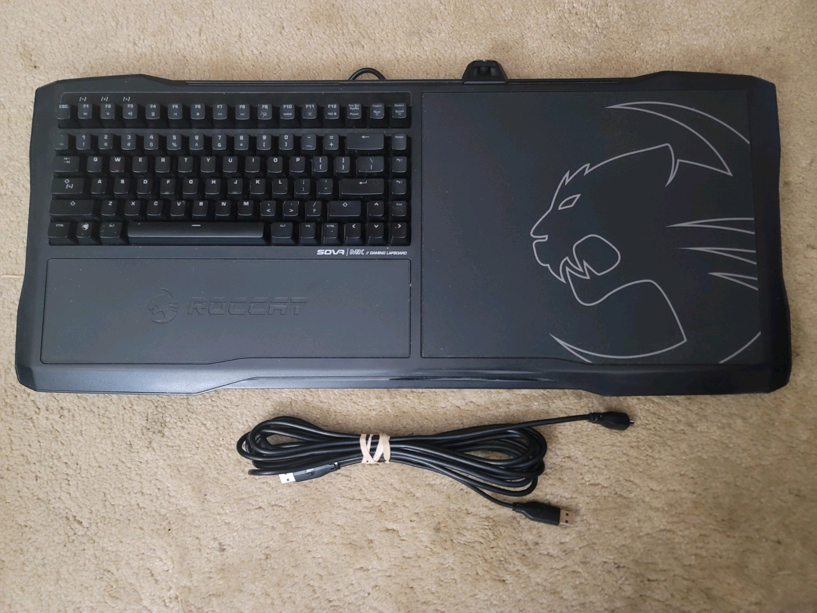ROCCAT Sova Gaming Lapboard Mechanical Keys Version with cable