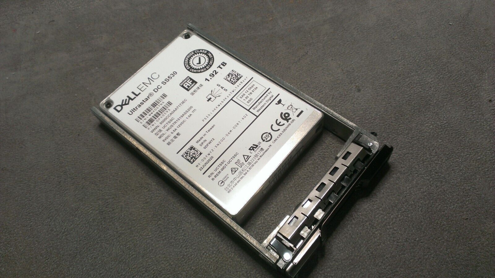DELL EMC Compellent 1.92TB SSD SAS 2.5