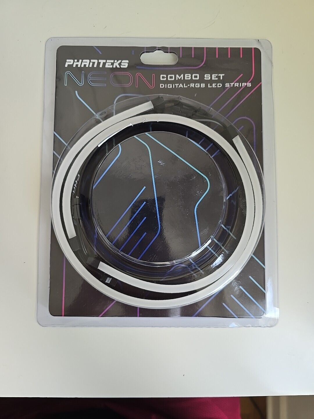 Phanteks Neon Combo Set Digital RGB LED Strips