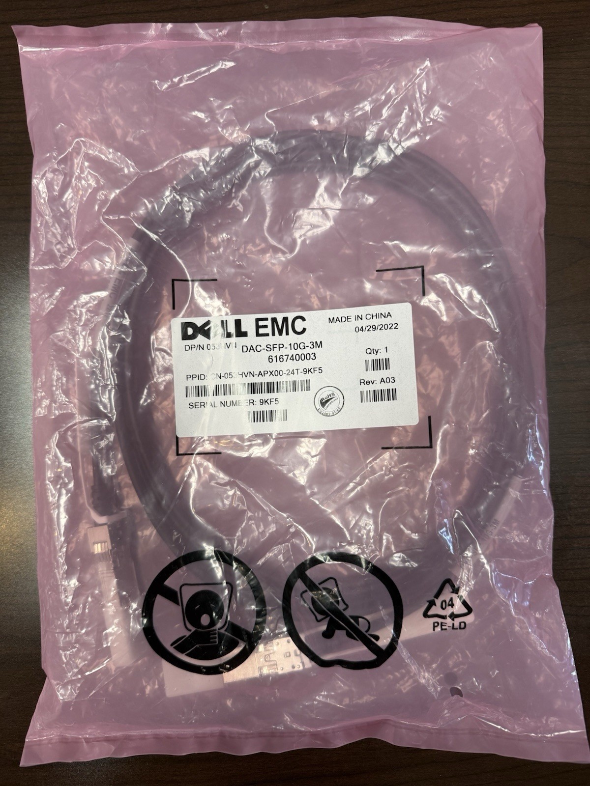 Dell EMC 3m SFP to SFP Direct Attach Cable Black DAC-SFP-10G-3M 05CWK6